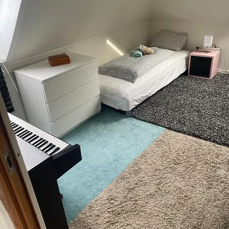Peaceful Loft ברגן
